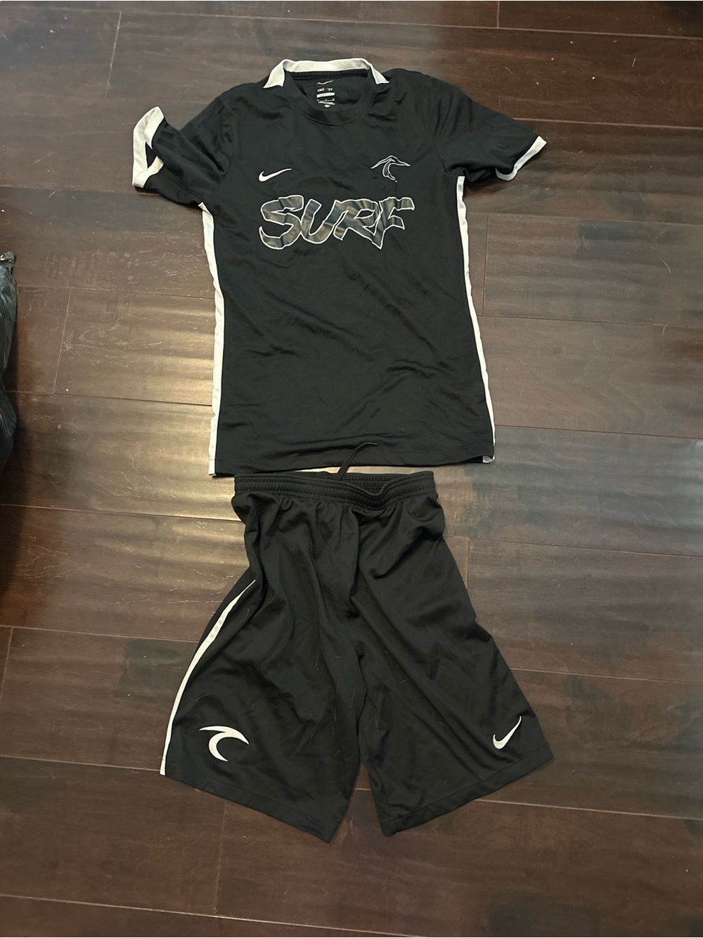 Nike Black and White Kids' Surf Athletic Jersey Set